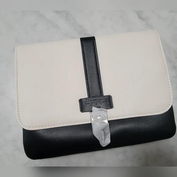 Trousse De Toilette Diptyque Paris – Qatar Airways – Édition Limitée